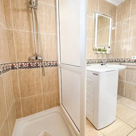 Vistas Nicole דירה *